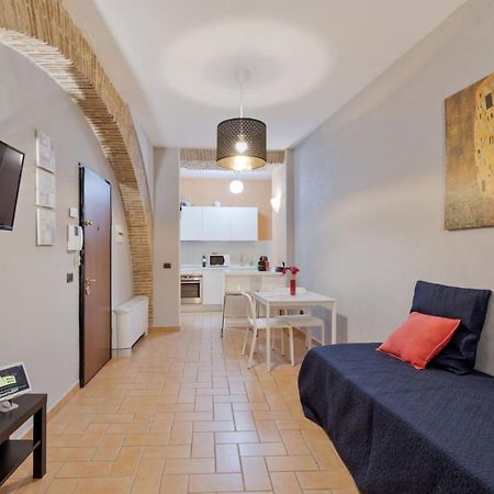Roma Colosseum Apartment Экстерьер фото